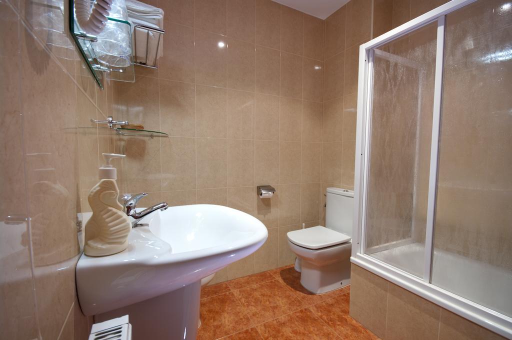U-Hotel Dario Луго Номер фото